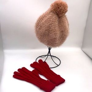 Fownes Cable Knit Ribbed Winter Gloves & Pom Knit Beanie